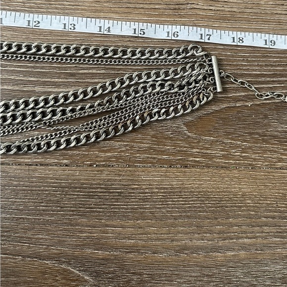 Vintage Grunge Multi-Layered Silver Chain Necklace - Picture 3 of 3